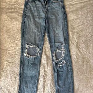 American Eagle Outfitters Light Blue Denim Jeans